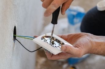 Beginner's Electrician Guide for Smart Home Wiring